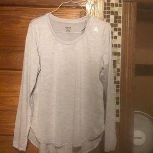 Long sleeve active top New
